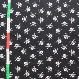 Cotton Fabric "Little Skulls Black"