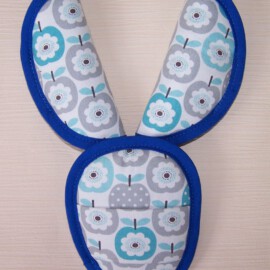 Shoulder pads & crotch cover ,belt pads,strap covers ,apples print on a white/blue