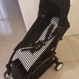 Seat liner for  "Babyzen YoYo" ,  stripes black/white