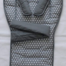 Set for  "Emmaljunga", Stars print on a gray