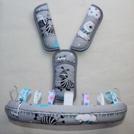 Bumper bar cover ,shoulder pads and crotch cover, animals on a gray background