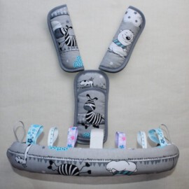 Bumper bar cover ,shoulder pads and crotch cover, animals on a gray background