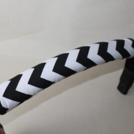 Bumper bar cover for Bugaboo  ,zigzag print black/white