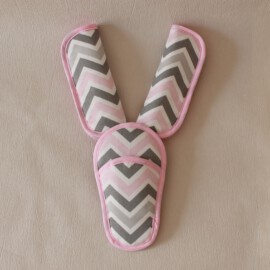 Shoulder pads & crotch cover, zigzag pink/grey