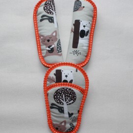 Shoulder pads & crotch cover, animals on a beige background